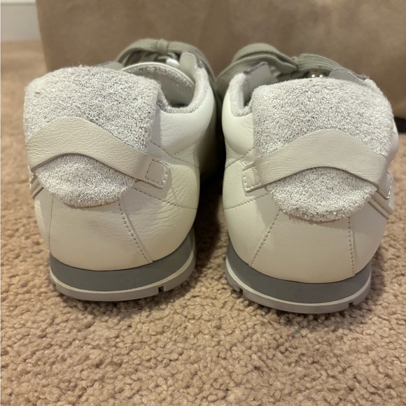 Salvatore Ferragamo Men’s Suede Printed Resort 2 Sneakers, size 13. - Picture 4 of 6